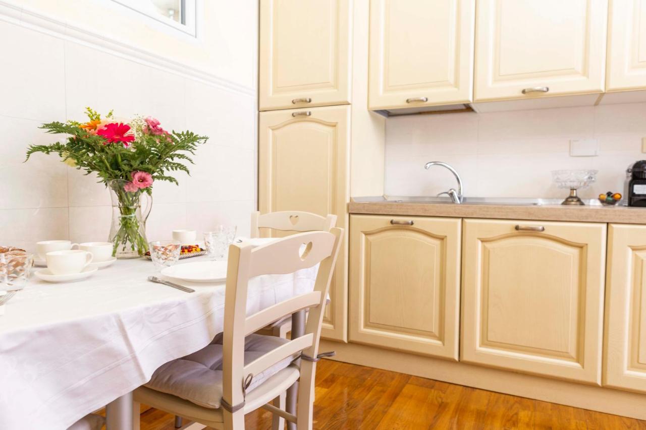 Rome Lucia Apartment Εξωτερικό φωτογραφία